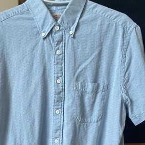 Faherty Brand Men’s Large S/S Button Down Shirt EUC Light Blue